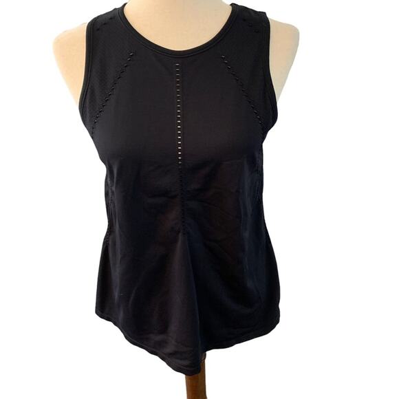 ATHLETICA sports top. Split in back. Size by measurements. Size M - Picture 2 of 8